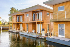 FLOATING HOUSES Classic _ _Schwimm in Barth